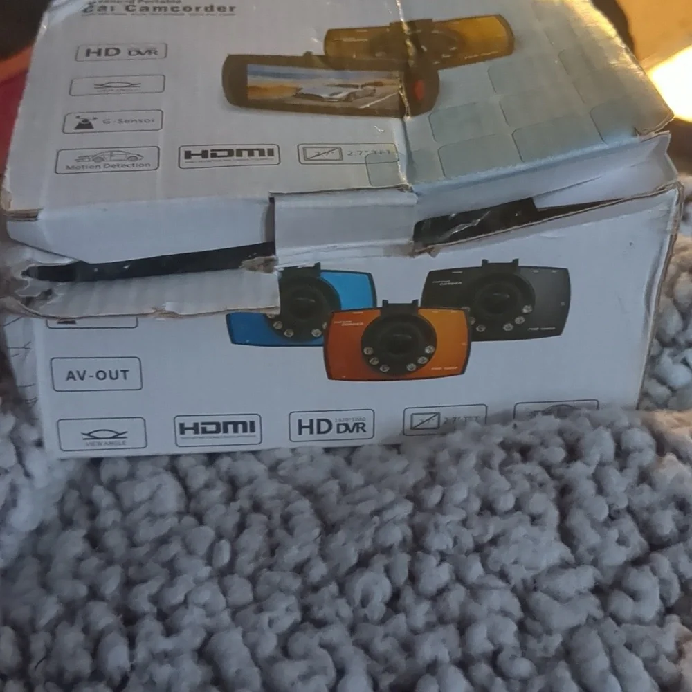 Dash Cam - Picture 2 of 6